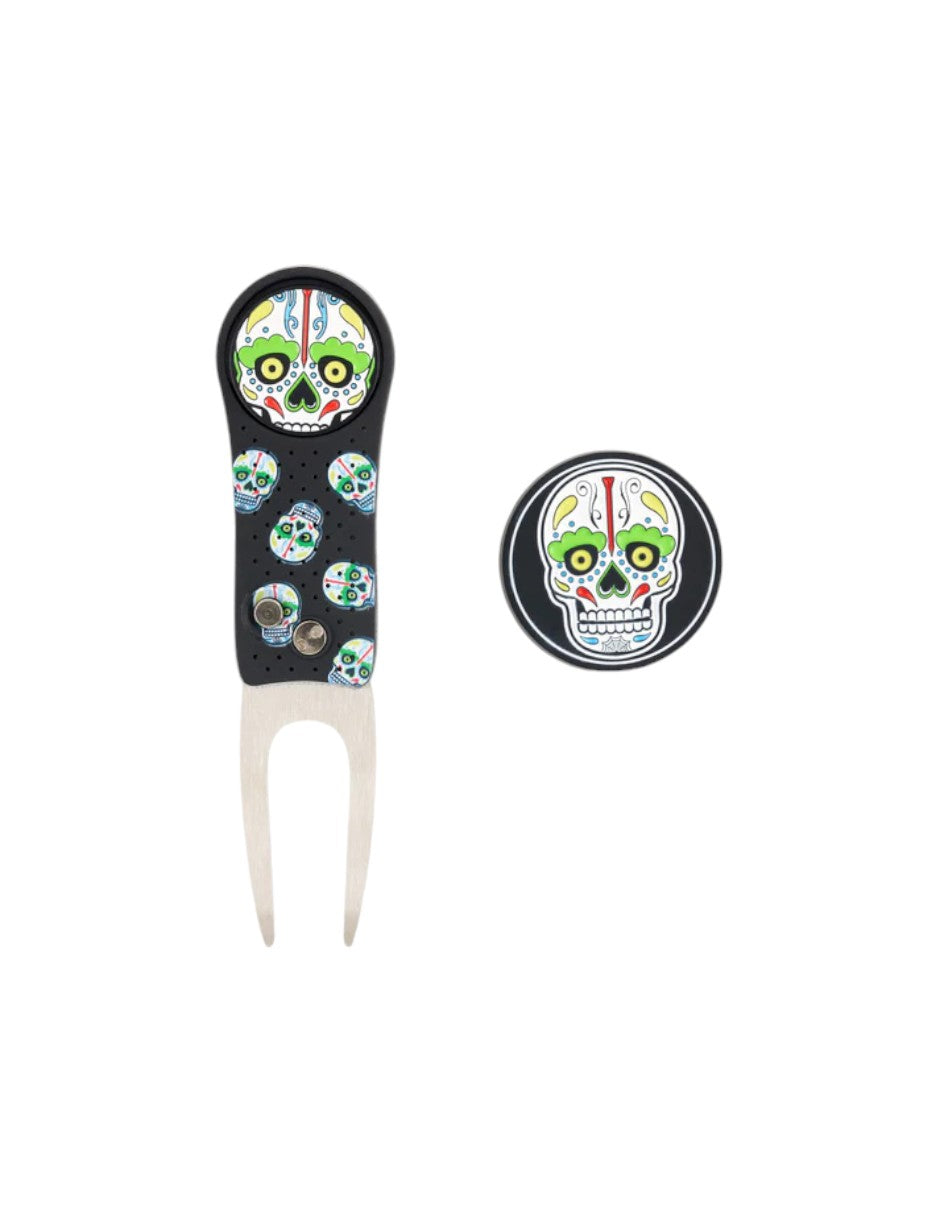 Gorra Black Clover  Live Lucky  SUGAR SKULL DIVOT TOOL AND BALL MARKER SET ACCESORIOS Cap